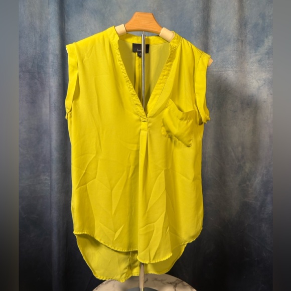 Yellow Blouse - Picture 1 of 2
